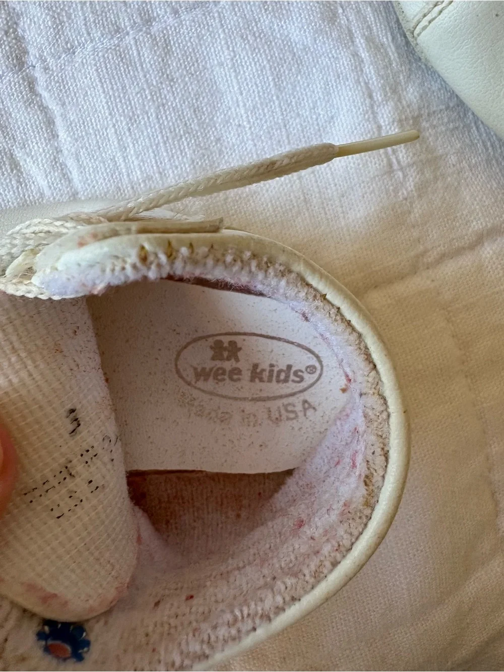 Vintage Wee Kids White Leather Lace-Up Shoes with Multicolor Eyelets Baby 3